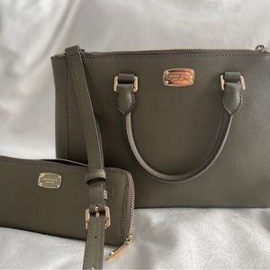 Olive Green Michael Kors Purse and Wallet